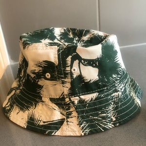 Primitive Palm Tree print Bucket Hat